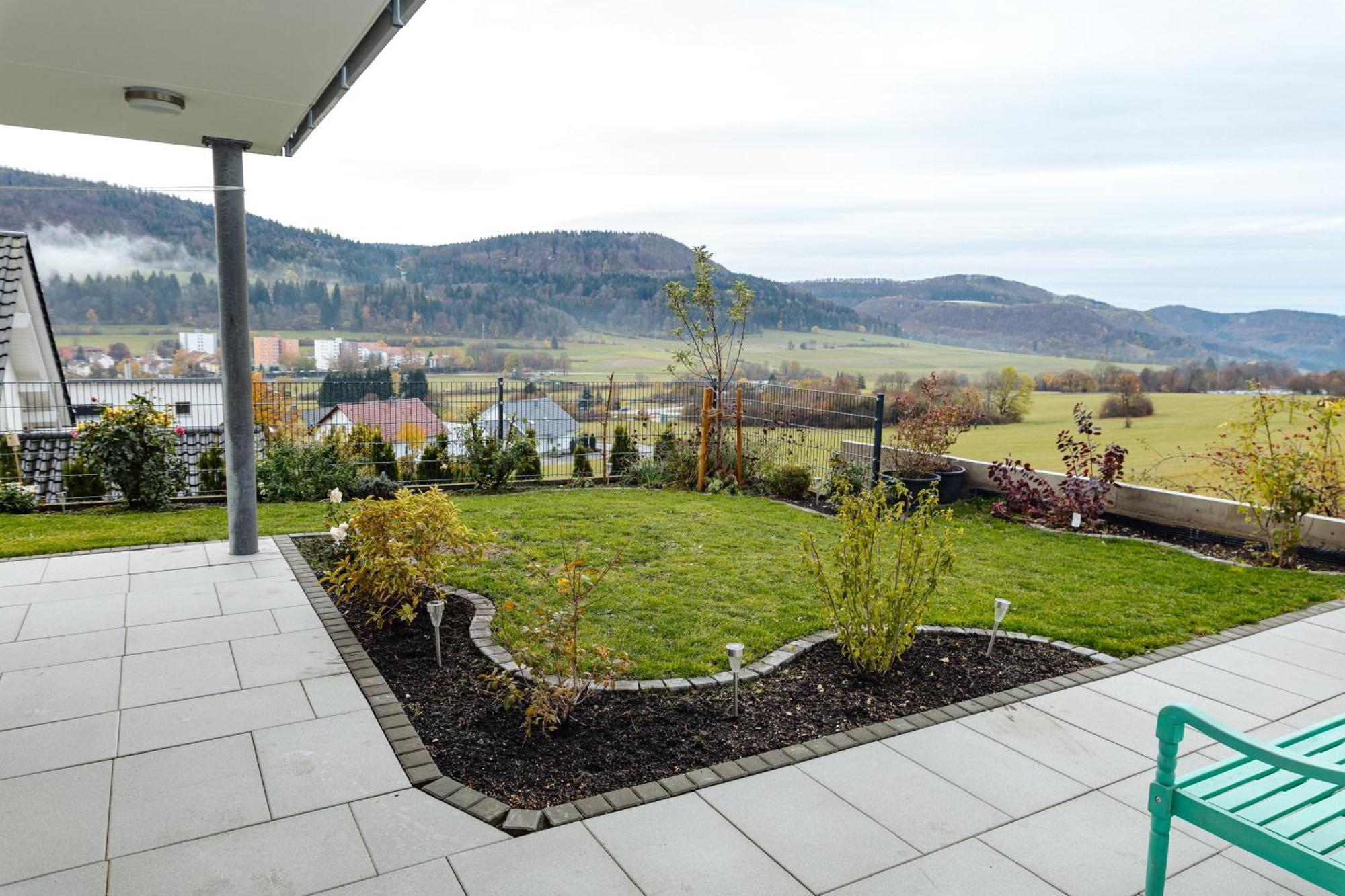 Atemberaubender Ausblick Mit Premium-Wanderwegen Vor Der Haustuer Lejlighed Albstadt Eksteriør billede